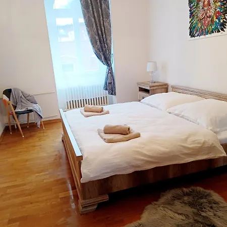 Apartment Hlavni